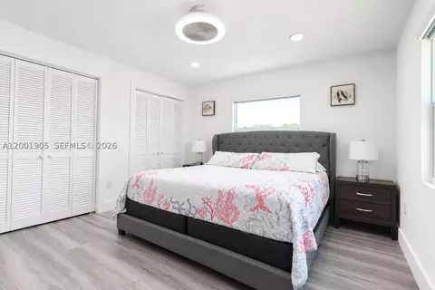 Bedroom - 20 Eagle Dr, Key Largo, FL 33037 photo 3 of 4