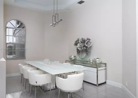 Dining - 2557 Jardin Ter, Weston, FL 33327 photo 4 of 6