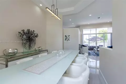 Dining - 2557 Jardin Ter, Weston, FL 33327 photo 2 of 6