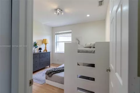 Bedroom - 2557 Jardin Ter, Weston, FL 33327 photo 12 of 14