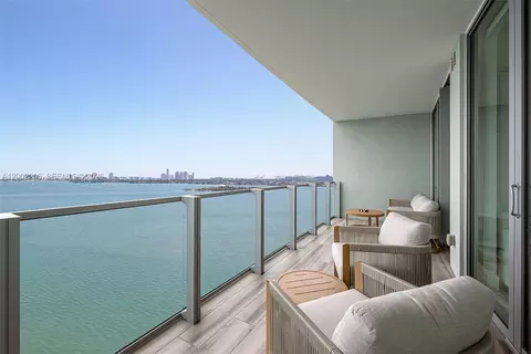 2900 NE 7th Ave #1505, Miami, FL 33137