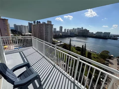 301 174th St #1912, Sunny Isles Beach, FL 33160