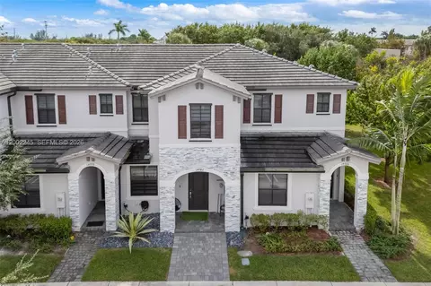 14782 SW 181st Ter, Miami, FL 33187