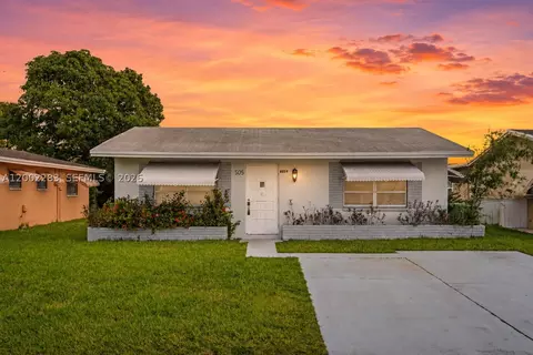 7505 NW 58th St, Tamarac, FL 33321