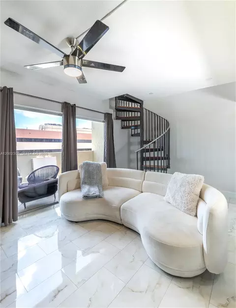 300 NW 42nd Ave #610, Miami, FL 33126