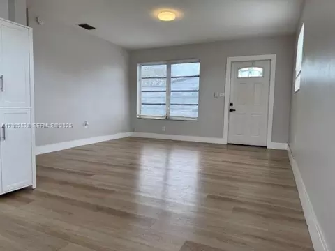 1601 N 68th Ter, Hollywood, FL 33024