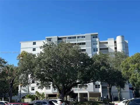 3301 Spanish Moss Ter #501, Lauderhill, FL 33319