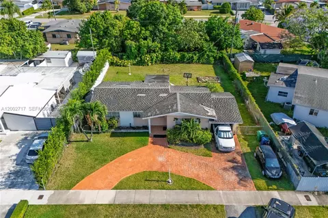 11960 SW 176th St, Miami, FL 33177