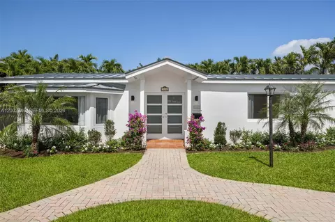 255 Ridgewood Rd, Key Biscayne, FL 33149