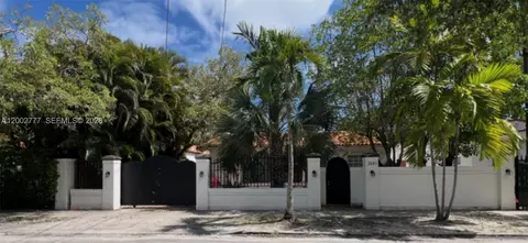 3685 SW 1st Ave, Miami, FL 33145