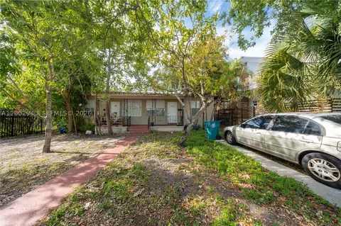 170 NE 48th St, Miami, FL 33137