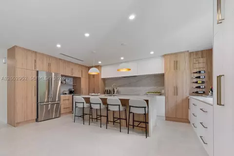 8405 SW 144th St, Palmetto Bay, FL 33158