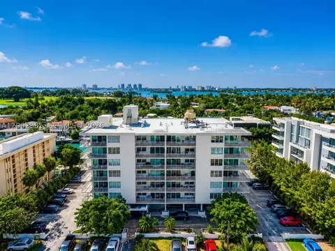 9500 W Bay Harbor Dr #2G, Bay Harbor Islands, FL 33154
