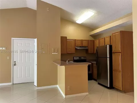 Kitchen - 731 Lyons Rd #16203, Coconut Creek, FL 33063 photo 1 of 2