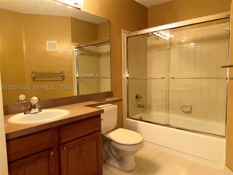 Bath - 731 Lyons Rd #16203, Coconut Creek, FL 33063 photo 2 of 2