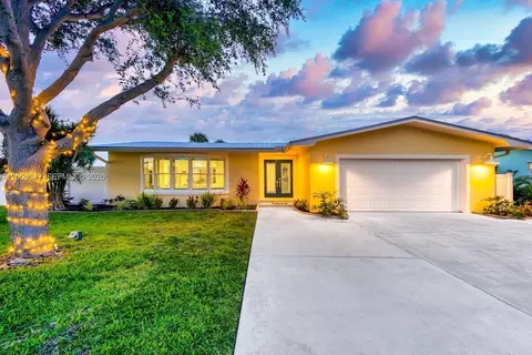 602 Malabar Ave, Fort Pierce, FL 34949