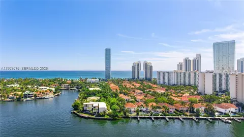 19667 Turnberry Way #18D, Aventura, FL 33180