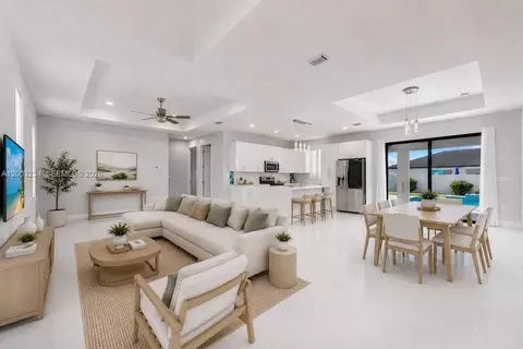 1114 NE 7th, Cape Coral, FL 33909
