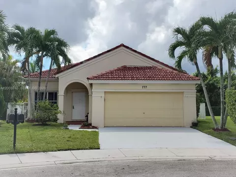 777 Tanglewood Cir, Weston, FL 33327