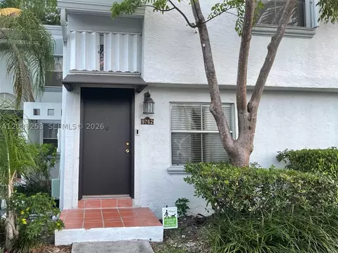 9762 NW 47th Ter #175, Doral, FL 33178