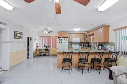 Kitchen - 175 E 45th St, Hialeah, FL 33013 photo 3 of 5