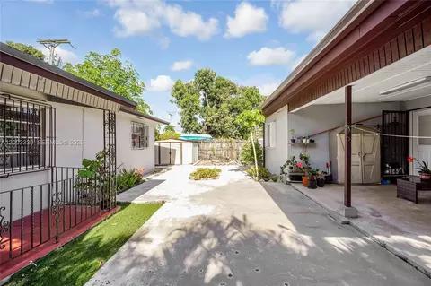 Exterior - 175 E 45th St, Hialeah, FL 33013 photo 4 of 8