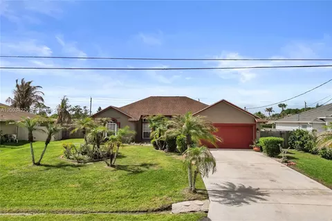 6030 NW Wolverine Rd, Port Saint Lucie, FL 34986