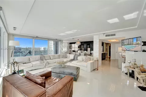 2751 S Ocean Dr #908S, Hollywood, FL 33019