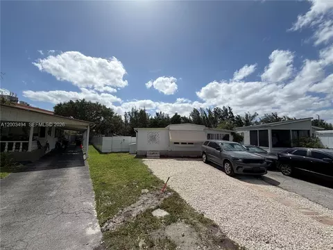 5871 SW 29th Ave, Fort Lauderdale, FL 33312
