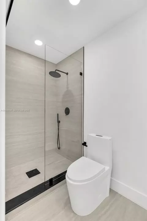 327 SE 2nd Ave, Dania Beach, FL 33004 photo 29