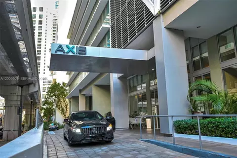 1111 SW 1st Ave #2223-N, Miami, FL 33130