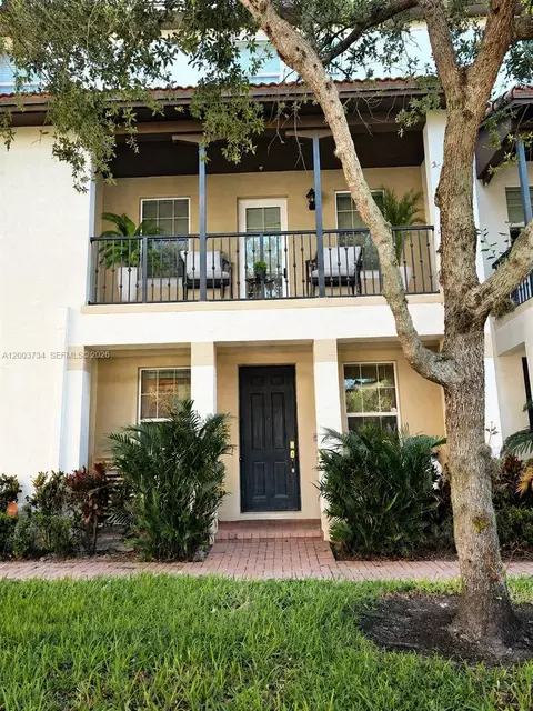 2549 SW 118th Way #302, Miramar, FL 33025
