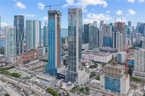 20 NE 11th St #4602, Miami, FL 33132