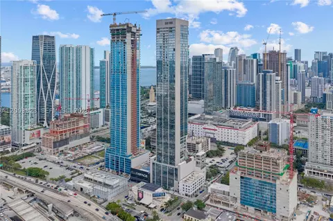 20 NE 11th St #4602, Miami, FL 33132