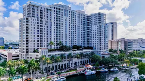 511 SE 5th Ave #611, Fort Lauderdale, FL 33301