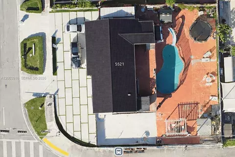 5521 SW 132nd Ave, Miami, FL 33175