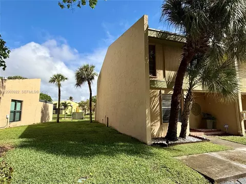 9251 NW 14th Ct #257, Pembroke Pines, FL 33024