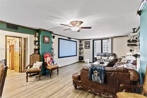 1500 S Ocean Dr #2G, Hollywood, FL 33019