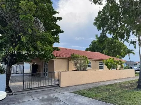 7599 W 4th Ct, Hialeah, FL 33014 photo 7