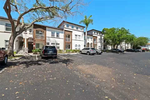 4301 SW 160th Ave #207, Miramar, FL 33027