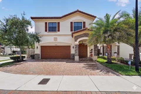 8895 NW 100th Pl, Doral, FL 33178