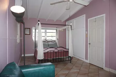 Bedroom - 229 2nd Rd, Key Largo, FL 33037 photo 1 of 6