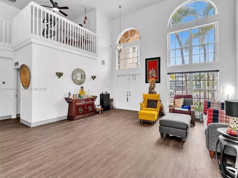 Living - 17351 SW 32nd Ct, Miramar, FL 33029 photo 4 of 7