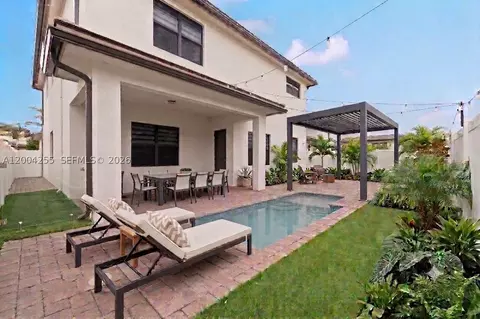 Exterior - 4366 SW 174th Ave, Miramar, FL 33029 photo 3 of 3
