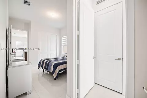 Entry Way - 4366 SW 174th Ave, Miramar, FL 33029 photo 4 of 4