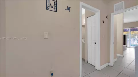 120 E 5th St #2, Hialeah, FL 33010 photo 27