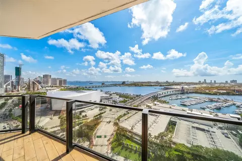 398 NE 5th St #1809, Miami, FL 33132