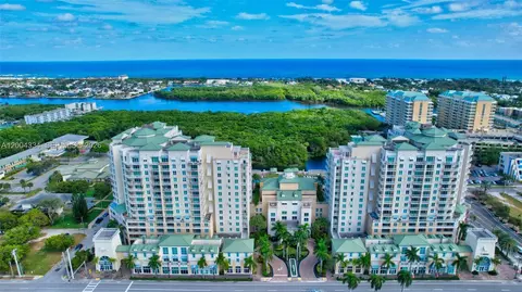 350 N Federal Hwy #TH102S, Boynton Beach, FL 33435