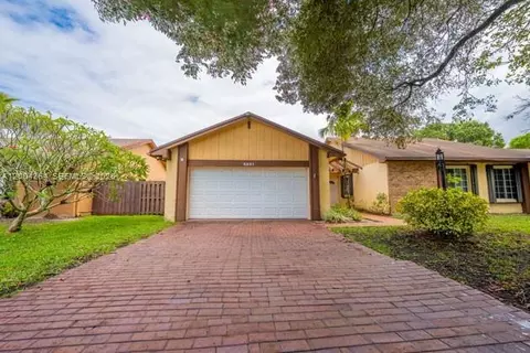 5501 SW 147th Pl, Miami, FL 33185