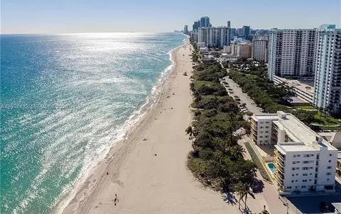 901 S Surf Rd #407, Hollywood, FL 33019